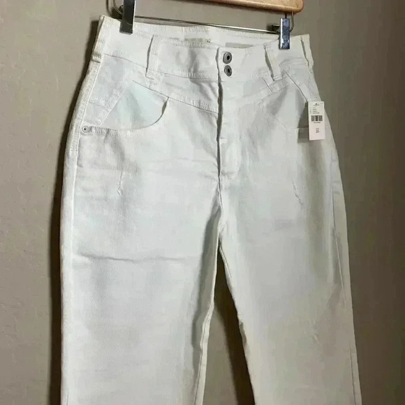 Anthro Pilcro Ultra High-Rise Seamed Slim Jeans - Picture 8 of 12